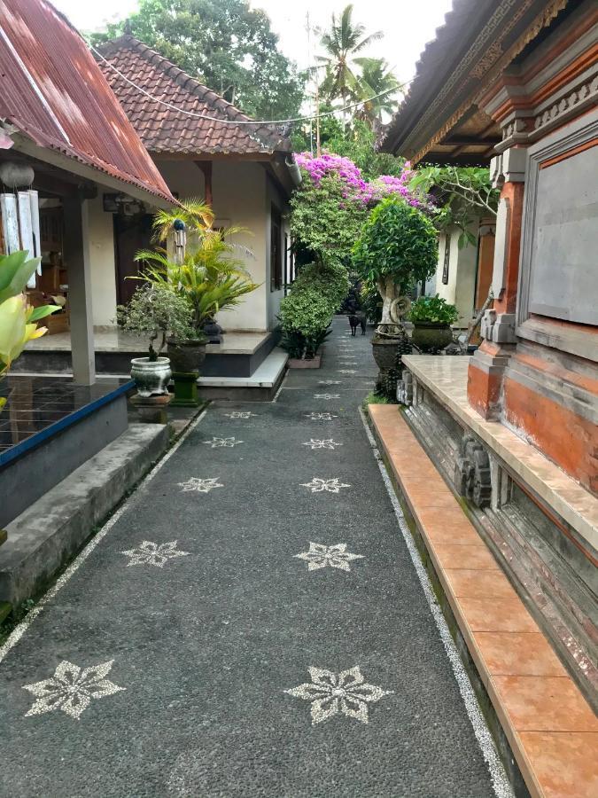 Tangkas Guest House ウブド エクステリア 写真